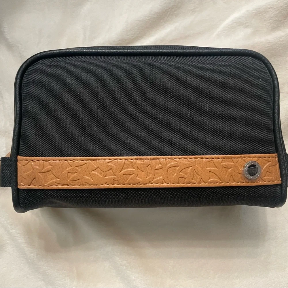 Emirates business class BVLGARI toiletry bag